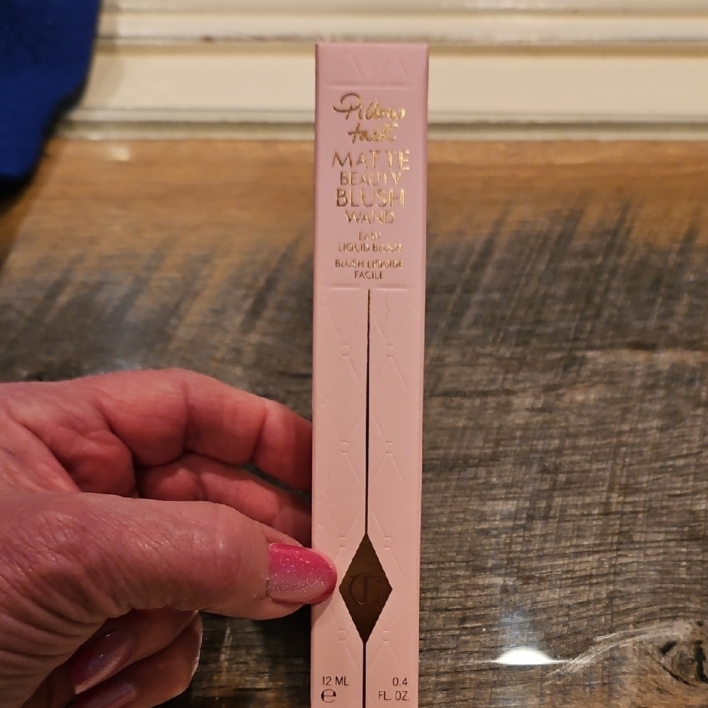 Charlotte Tilbury Pillow Talk Matte Beauty Blush Wand NIB Sealed Unopened